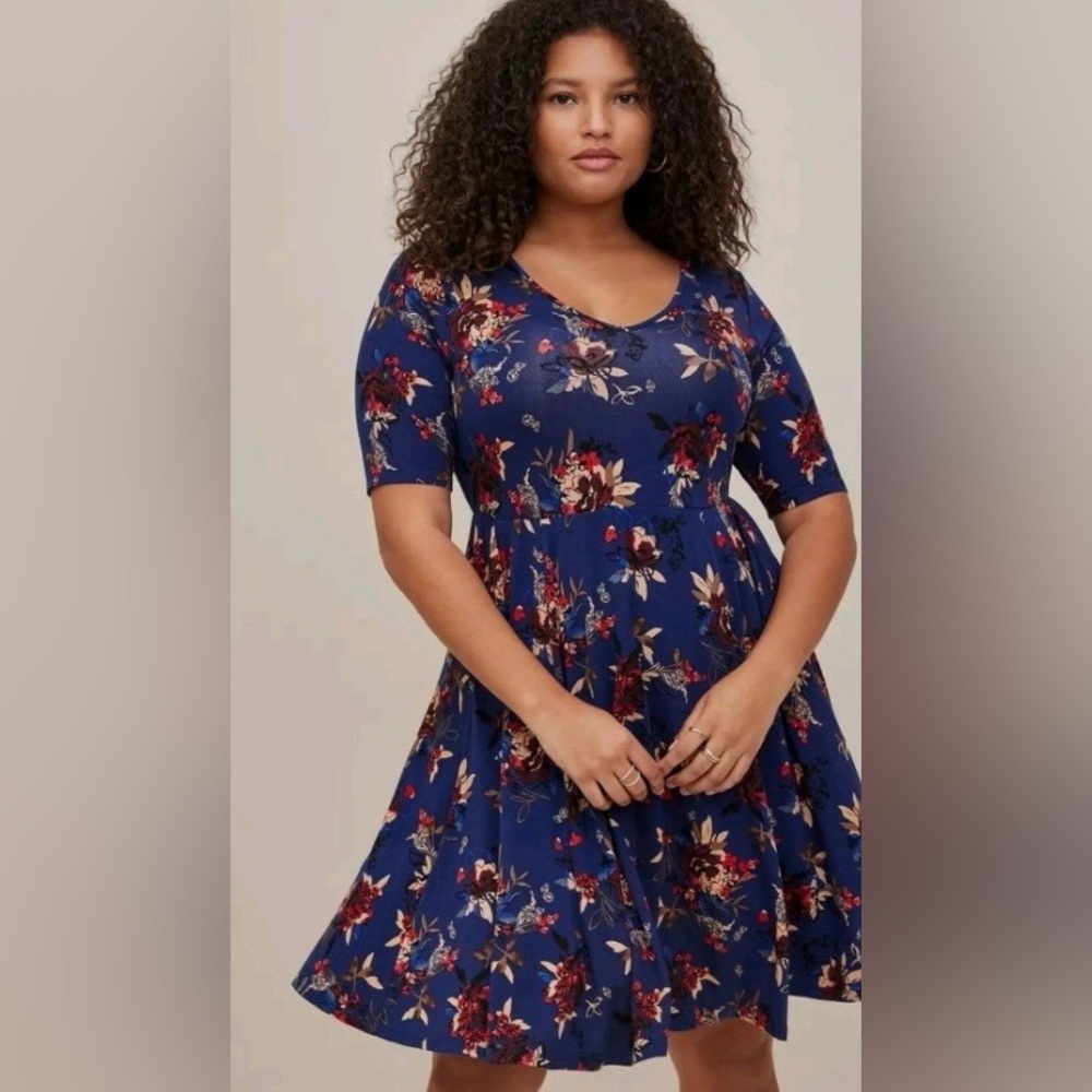 Torrid Navy Floral Elbow Sleeve Skater Dress